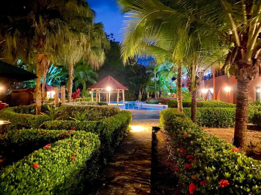 Lovely 2-Bdroom Condo In Laguna Eco Village Resort 奎波斯城 外观 照片