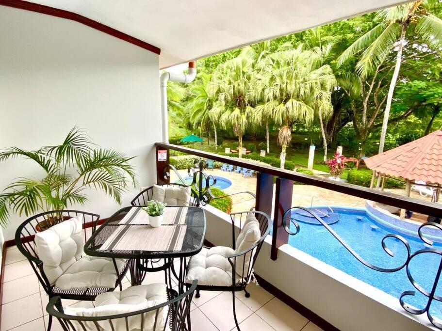 Lovely 2-Bdroom Condo In Laguna Eco Village Resort 奎波斯城 外观 照片